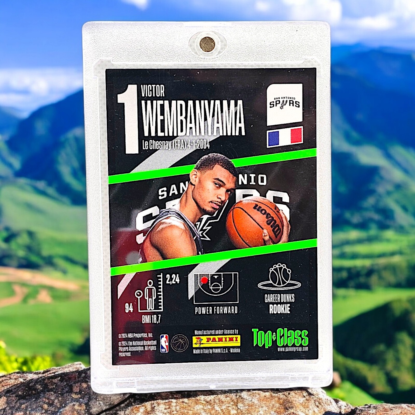 2023-24 Panini NBA Top Class - Max Power #179 Victor Wembanyama (RC) + Mag. Case
