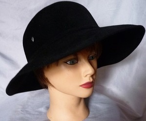 helen kaminski felt hat