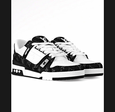 Louis Vuitton LV Trainer Men s Black/White Leather Monogram Logo Low-Top