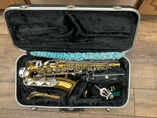 Sassofono contralto vintage Conn 20M con custodia rigida ed extra