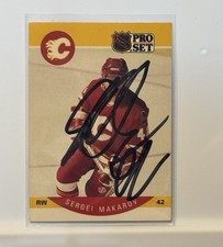 1990 Pro Set Sergei Makarov #38 Signed & Sleeved NHL Hockey Card 