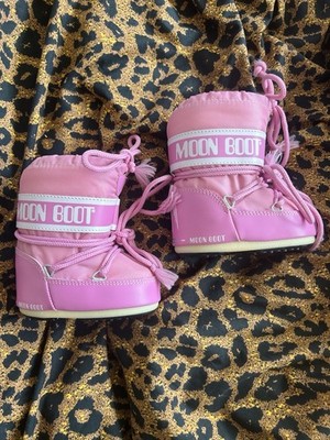 Authentic MOON BOOT Baby Girls Icon Mini Boots in Pink size US 4C