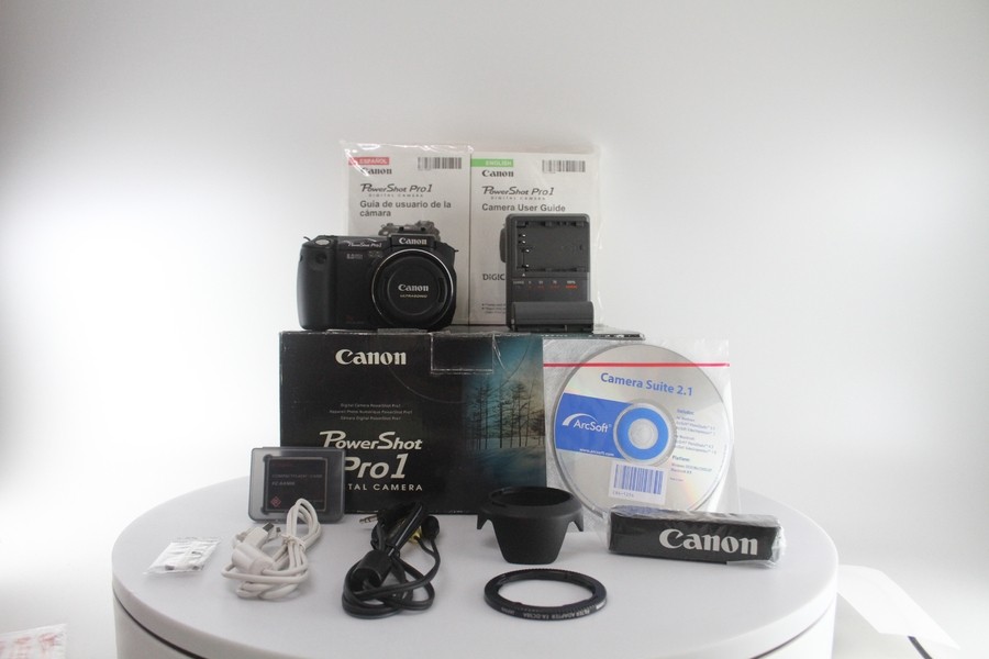 Canon PowerShot Pro 1 8MP Digital Camera 7x Optical Zoom