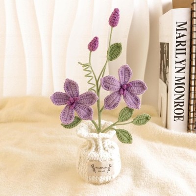 Hand-Woven Lotus Flowers Gifts for Family and Friends Home Office Ornaments