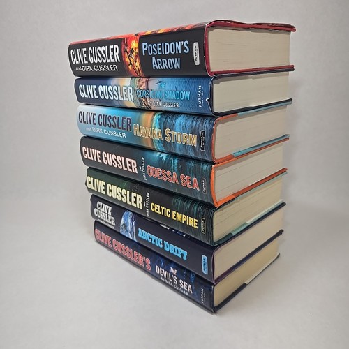 Clive Cussler Hardcover Lot Dirk Pitt Adventures - 7 Books - Picture 16 of 18