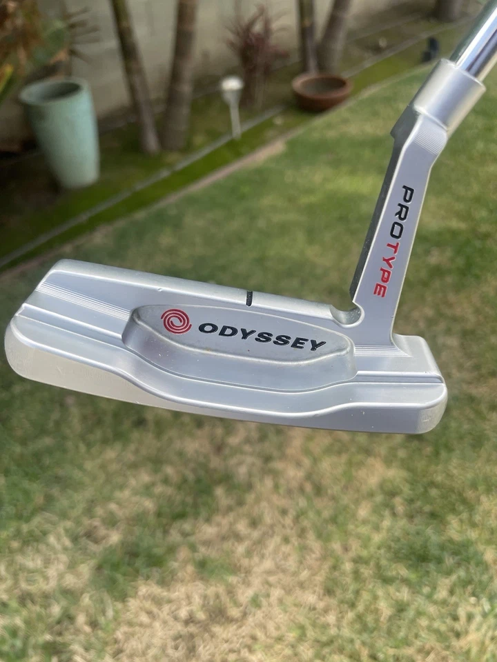 "Putter Odyssey Protype Tour Series 3 LH 35""" Foto 3 de 4