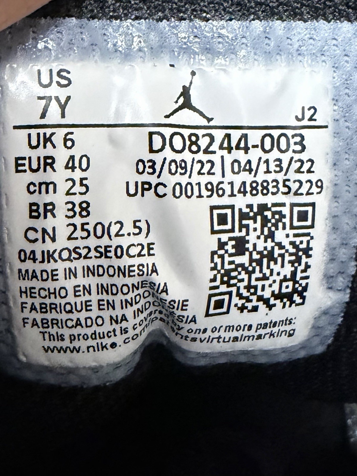 Nike Air Jordan 1 Low SE Shoe Wear Away Black Electric Green Size 7Y / 8.5 Women thumbnail 9