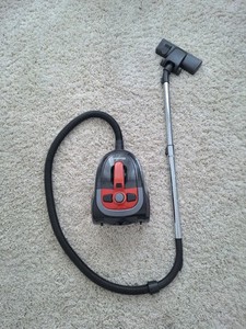 Lehmann Typhoon Staubsauger 899W Bodenstaubsauger mit Schlauch Rohr