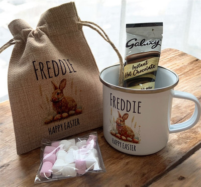 Personalisierte Ostertasse | Heiße Schokolade Leckerlibeutel | Osterhase Emaille Becher