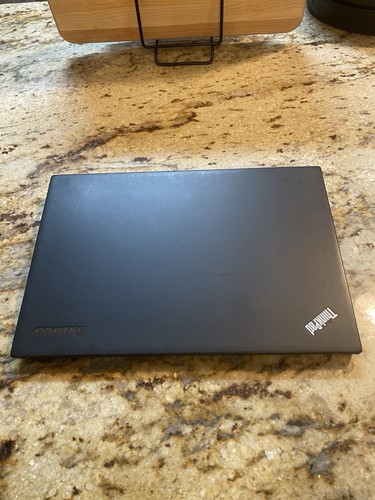 Lenovo Thinkpad laptop X240 Core i7-4600u 12GB RAM 256GB SSD Windows 10 Webcam