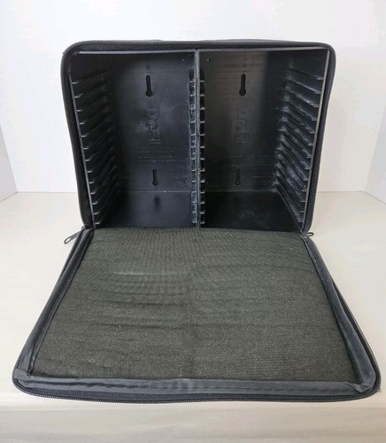 Vintage 30 CD Carrying Storage Travel Bag Zip Case Hard Wall Hanging Inserts