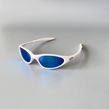 Oakley Minute 1.0 White Blue Sunglasses Vintage Gorpcore USA