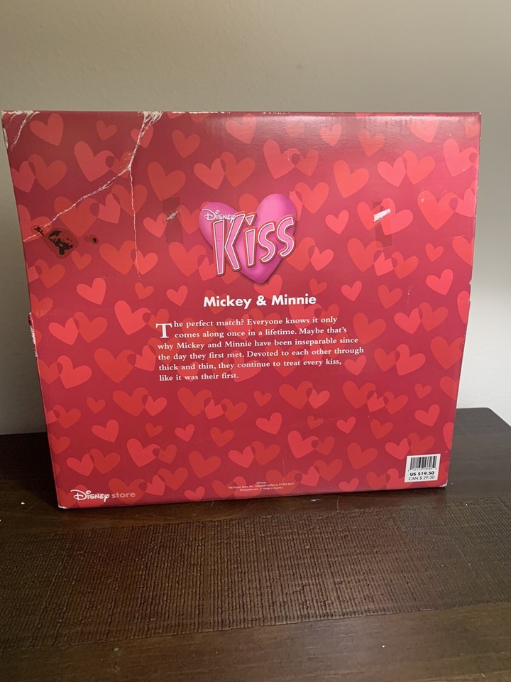 NIB Disney Store Mickey & Minnie Mouse Kissing Plush Toy eBay