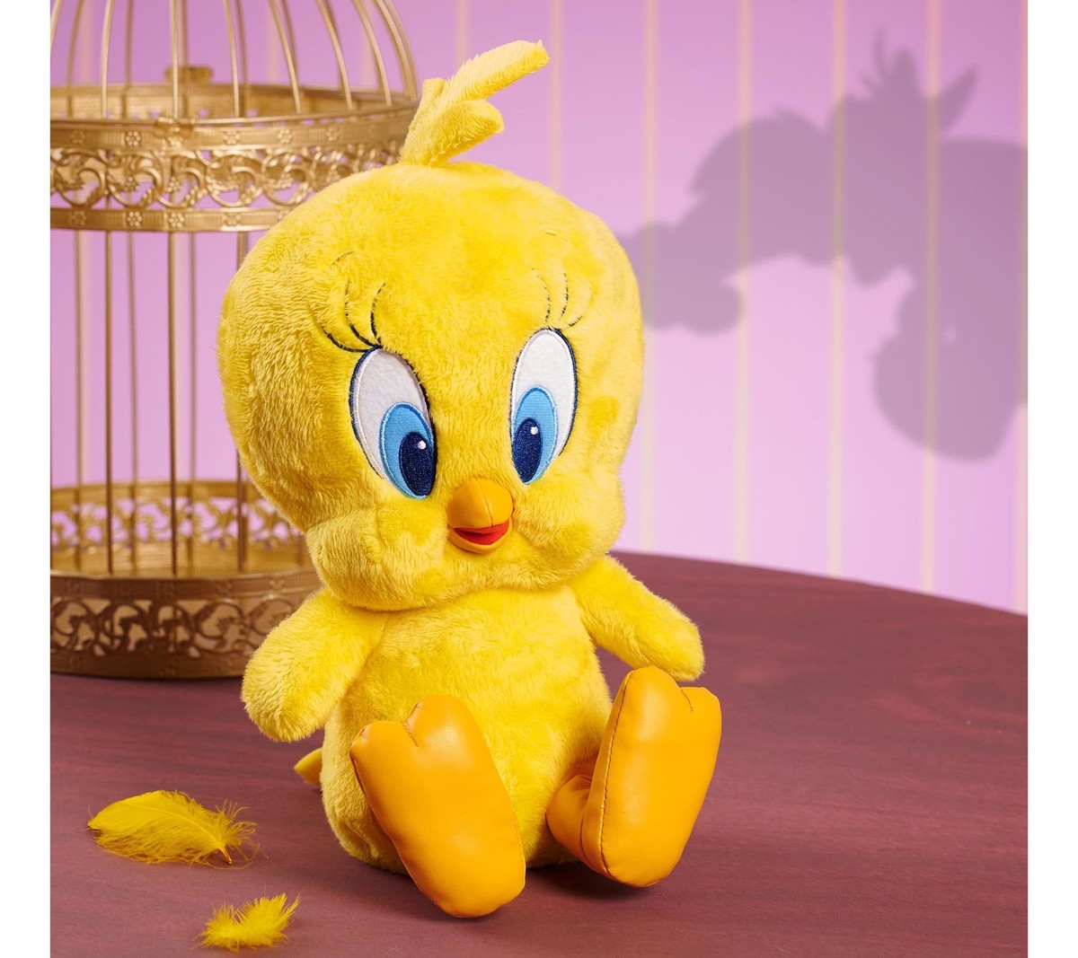 Looney Tunes Tweetin' Tweety 80th Anniversary Plush talks, rocks