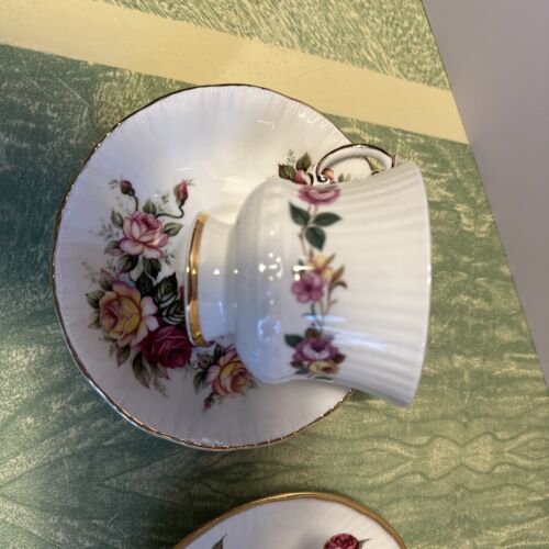 Vintage Elizabethan Fine Bone China Footed Tea Cup and Saucer Pink Roses 9 - Picture 4 of 7