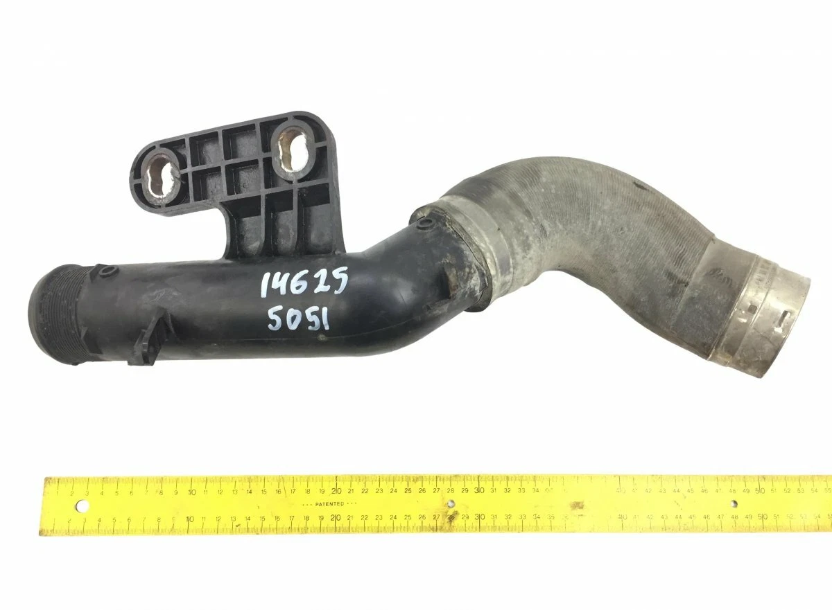 A9605000889 9605000889 Coolant Pipe For MERCEDES-BENZ Actros MP4 