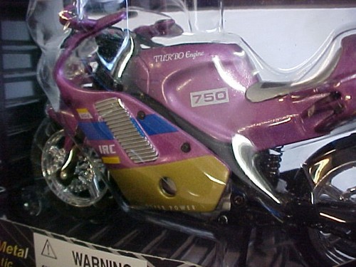 Oldtimer Super Motorrad IRC 750 Turbo Maßstab 1:12 - Bild 2 von 4