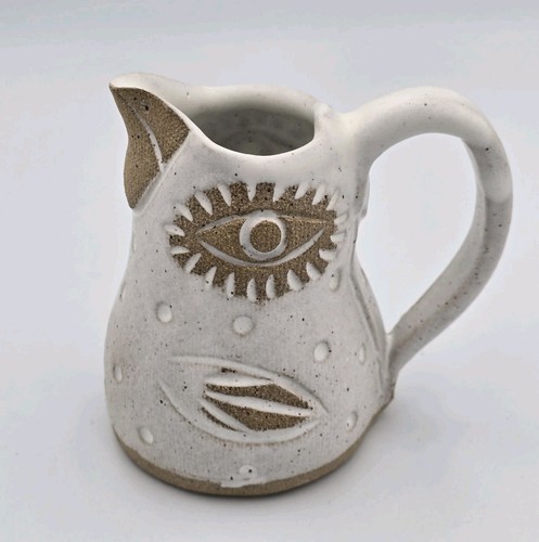 Linda Hsiao Knotwork LA Bird Pitcher Creamer Studio Pottery Eye 4.5”