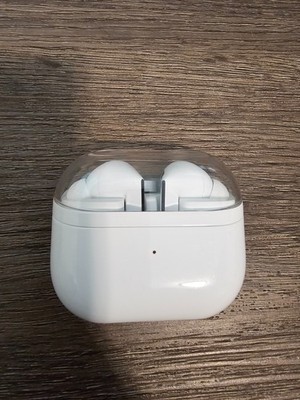 Samsung Galaxy Buds3 Pro Wireless Earbuds White SM-R630 - Complete in Box +Tips