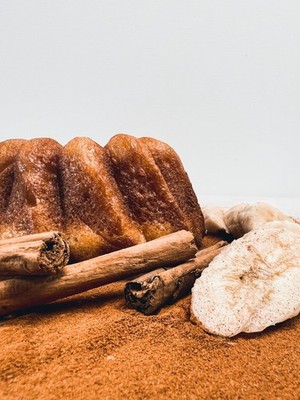 Rum Cake Escape, Cinnamon Banana Whiskey Cake, Serves 2-4, Baked Fresh Daily!