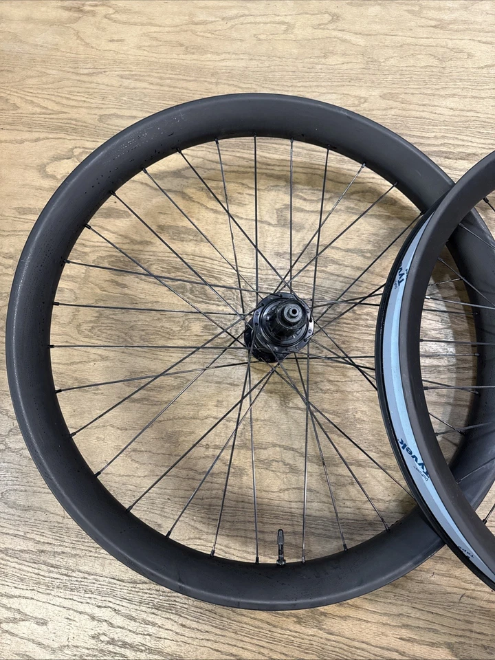 Black Eagle 65 Industry Nine I9 Torch 170/135mm QR Carbon Fat Bike Wheelset 26” - Image 2 of 4