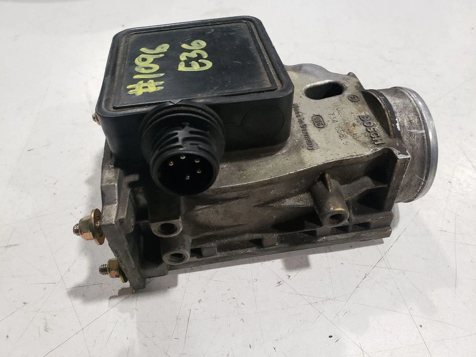 Sensor MAF de fluxo de ar de massa - 1994 BMW 318 E36 - 91-95 OEM 1734655 - Imagem 2 de 4