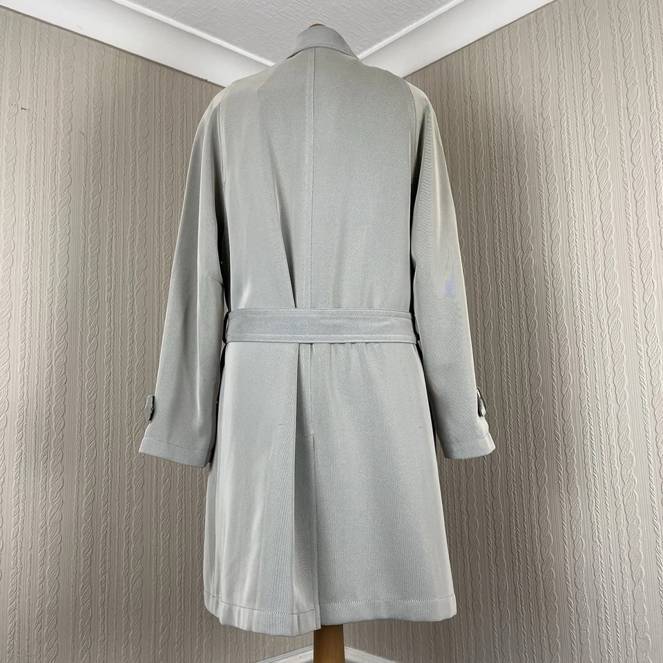 Vintage Ensign Light Grey Double-Breasted Trench Coat UK 10 / EU 38 – Mac Jacket - Image 3 of 4