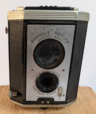 VINTAGE BROWNIE REFLEX CAMERA, EASTMAN KODAK, Made in USA