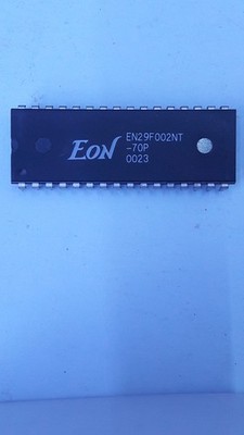 EON EN29F002NT-70P 256Kbx8 2 MBit 5V Flash memory DIP-32 BIOS