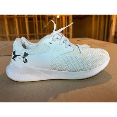 Under Armour white Women's Charged Aurora 2 shoe sz 6