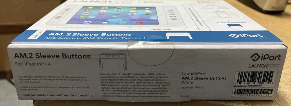 iPort LaunchPort AM.2 Sleeve Buttons White Works with iPad mini 4 - Image 2 of 3