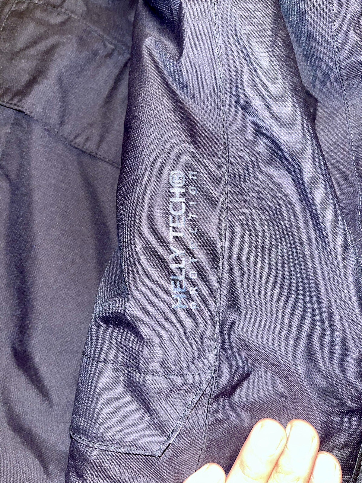 Helly Hansen jacket - image 9