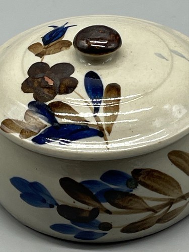 Zuppiera/pentola in ceramica con coperchio prova forno beige blu fiore marrone LEGGI - Foto 2 di 6