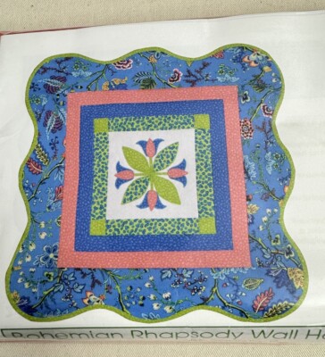 Connecting Threads Bohemian Rhapsody Quilt Fabric Kit  18.5'' x 18.5''