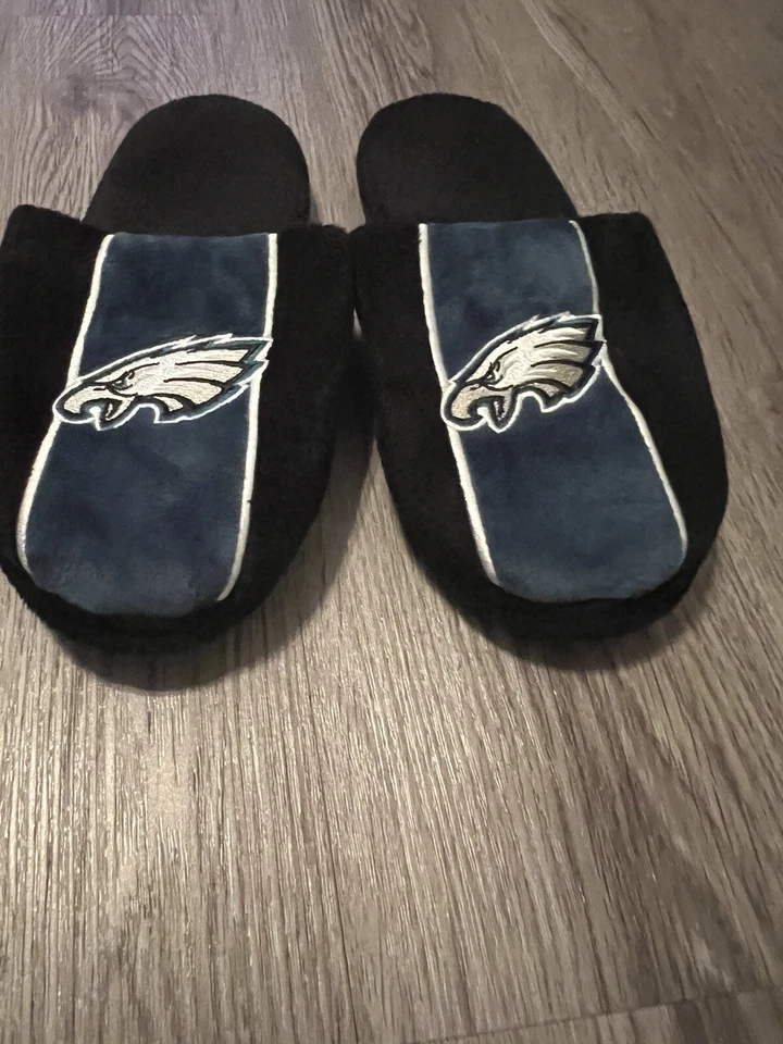 Zapatillas Philadelphia Eagles NFL Niños X Grandes 7-8 Usadas Foto 3 de 4