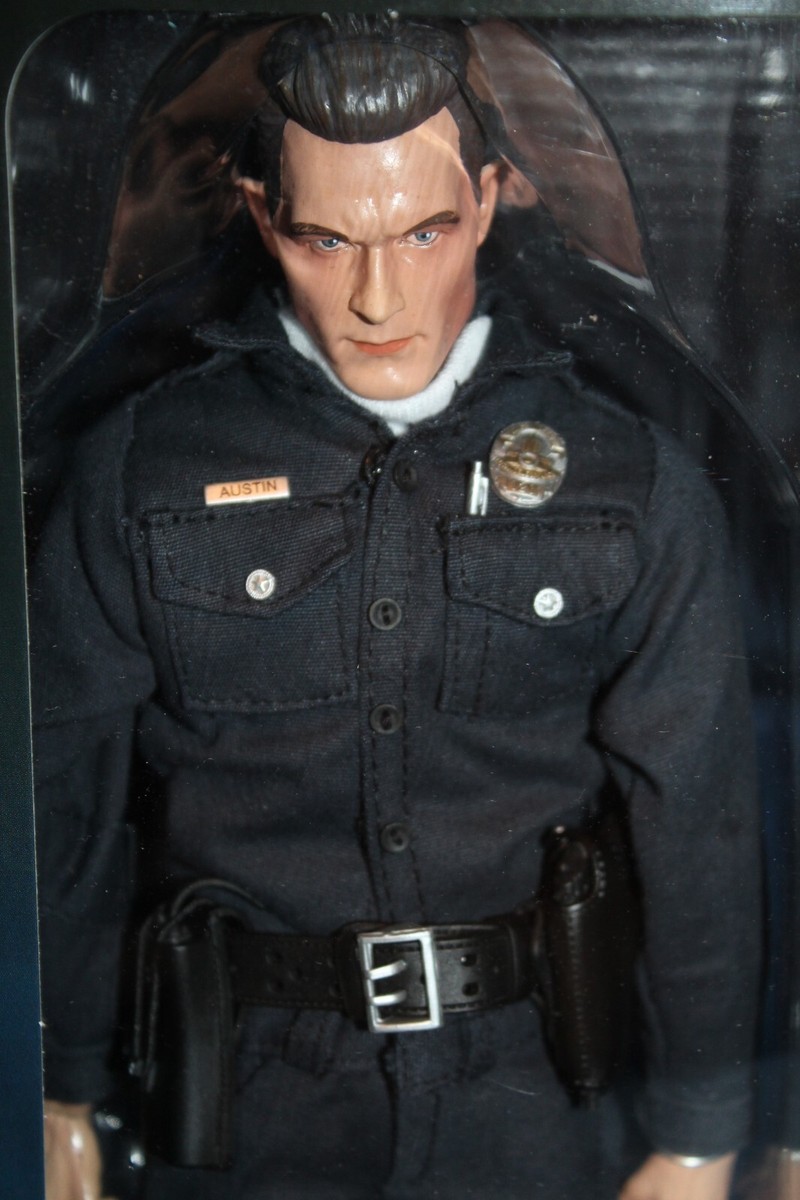 SIDESHOW EXCLUSIVE 1/6 T2 TERMINATOR 2 JUDGMENT DAY (T-1000) 12