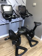 Life Fitness 95c Elevation  Life Cycle Uprigh...