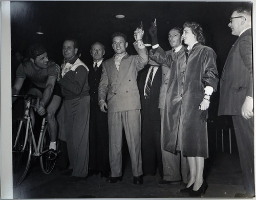 Photo de presse vintage Cyclisme Six Jours Paris 1952 Terluzzi FT 34757
