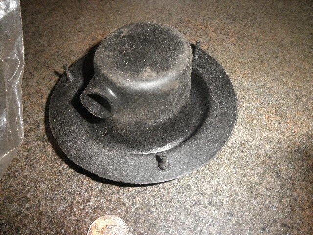 Genuíno OE NOS Fiat#4318474 850, Abath A112, Transmissão Manual Bota/Selo Inferior? - Imagem 2 de 4