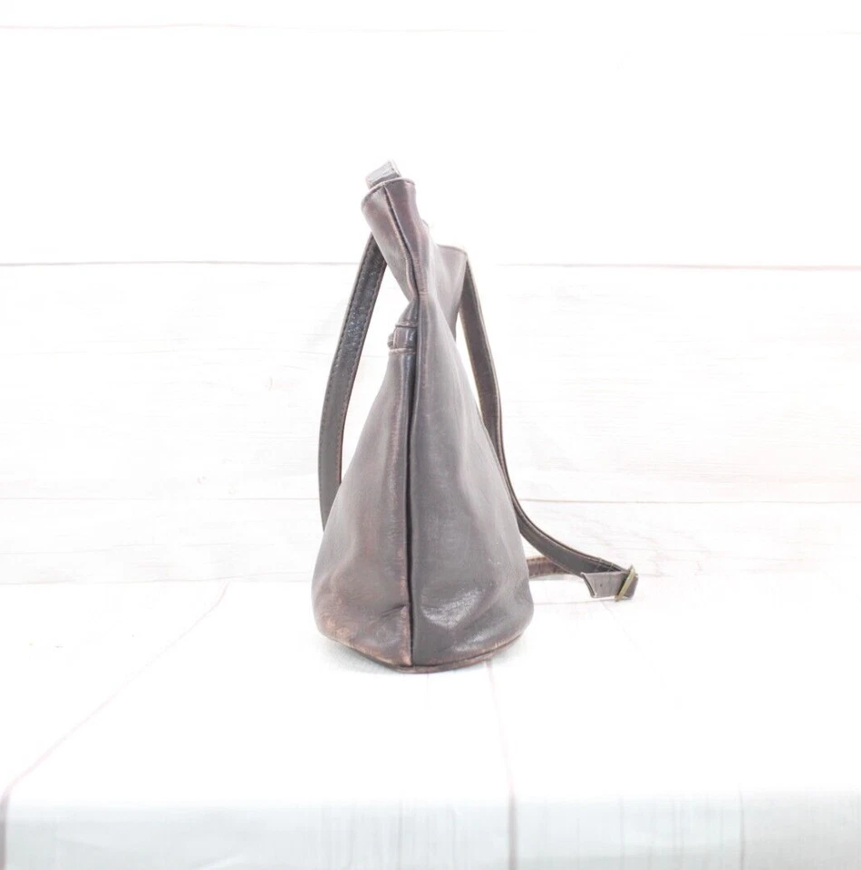 Le Donne Brown Leather Lined Adjustable Strap Crossbody Bag - Image 2 of 4