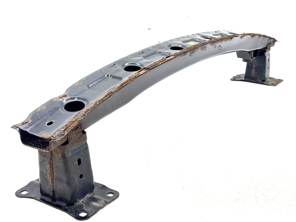 AUDI A3 QUATTRO 2015-2020 PARACHOQUES TRASERO REFUERZO BARRA DE IMPACTO OEM Foto 4 de 4