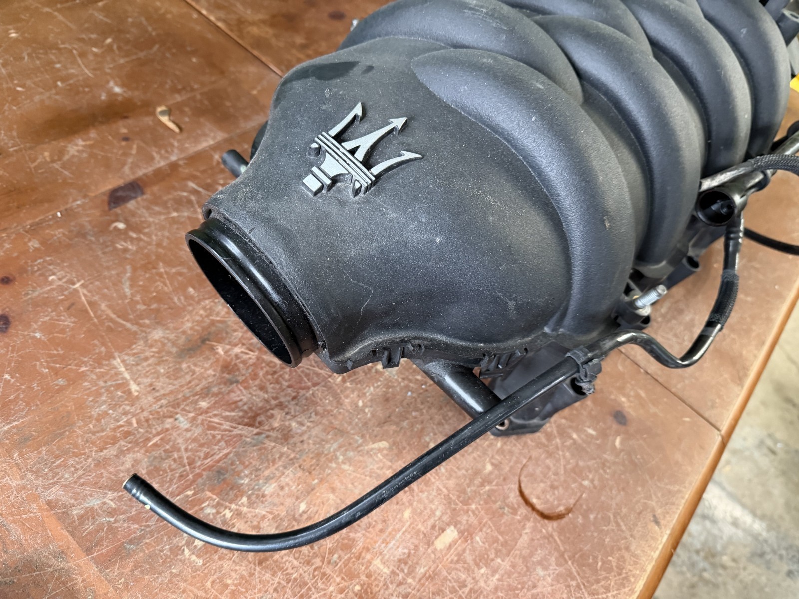 04-19 Maserati GranTurismo M145 S Quattroporte Engine Air Intake Manifold OEM