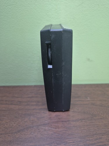 VINTAGE SOUNDESIGN POCKET PORTABLE RADIO Read - Picture 2 of 16