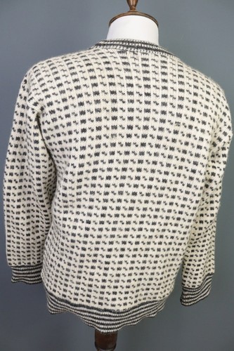 DEVOLD White Abstract Printed Crew Neck Wool Knit Ski Sweater Size XL - Picture 13 of 17