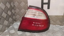 Feu arrière Nissan ALMERA