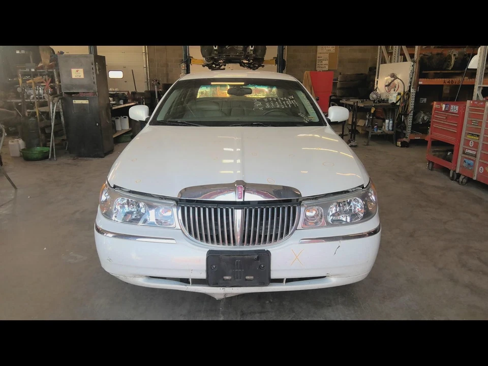 Medidor de fluxo de ar de injeção de combustível usado serve: 1999 Lincoln & TOWN CAR grau A - Imagem 3 de 4