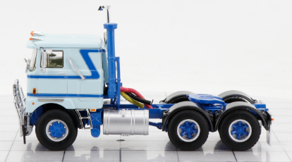 New 1:50 Drake Mack F700 - Light Blue McAleese Colours WSI MODELS  - Bild 1 von 5