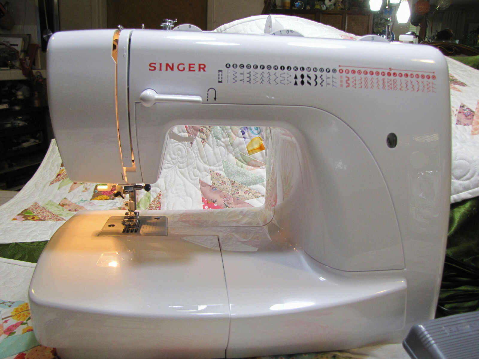 SINGER 2932 SEWING MACHINE FREE ARM CONVERTIBLE eBay