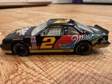 LOOSE, 1996 Rusty Wallace 2 Miller Genuine Draft Ford Thunderbird Action 1/64