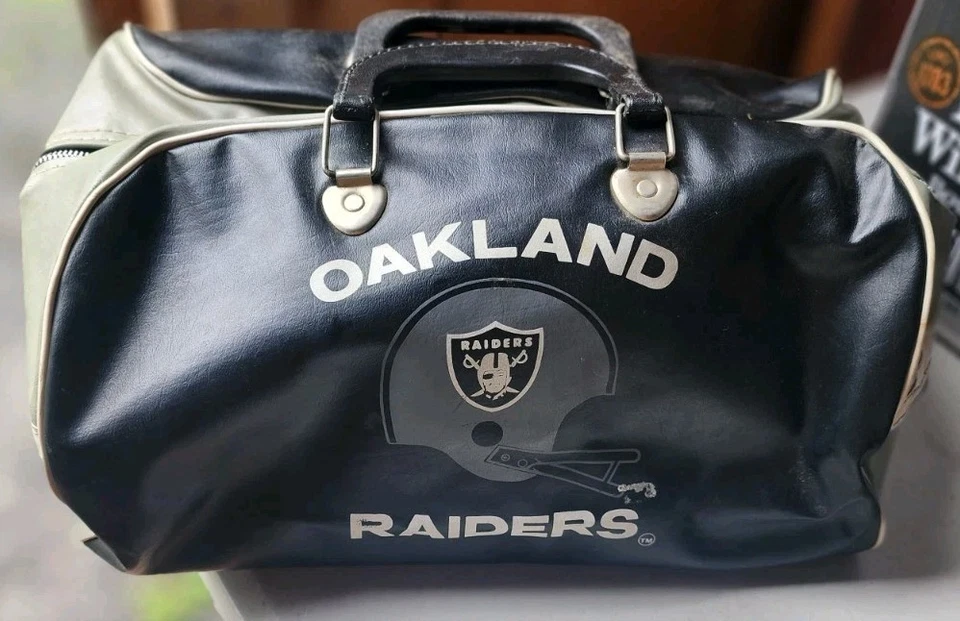 Bolso de Lona Vinilo Oakland Raiders Fútbol Americano NFL Años 70 De Colección - Negro/Plateado Foto 4 de 4